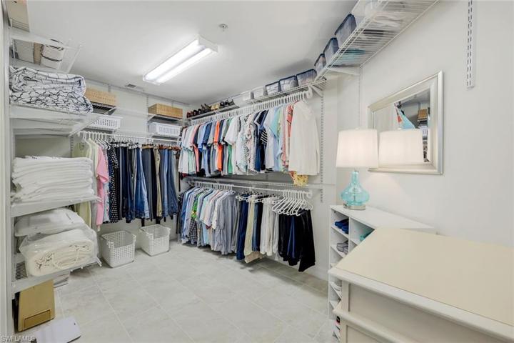 LARGE & ORGANIZED!