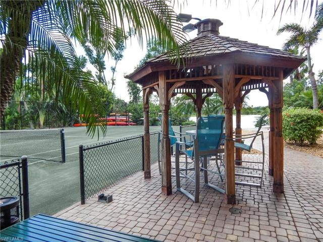 TENNIS Court!