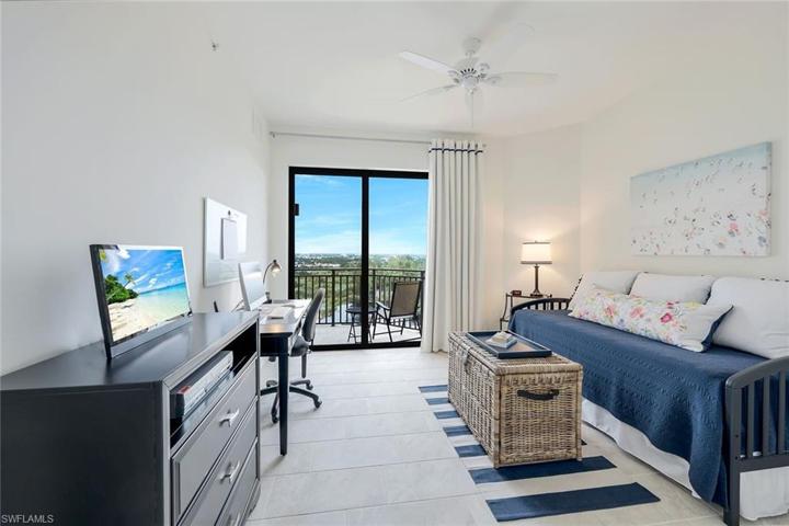GUEST ROOM #4!