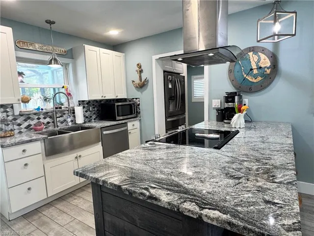 3772 Tropical Point Dr, St. James City, Florida 33956