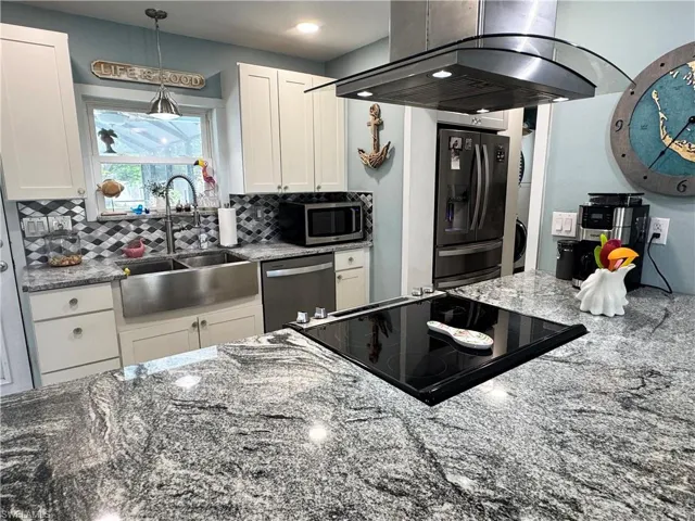 3772 Tropical Point Dr, St. James City, Florida 33956