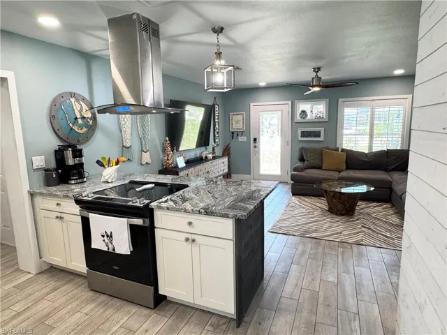 3772 Tropical Point Dr, St. James City, Florida 33956