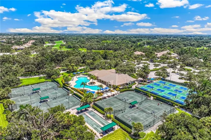 12764 Fairway Cove Ct, Fort Myers, Florida 33905