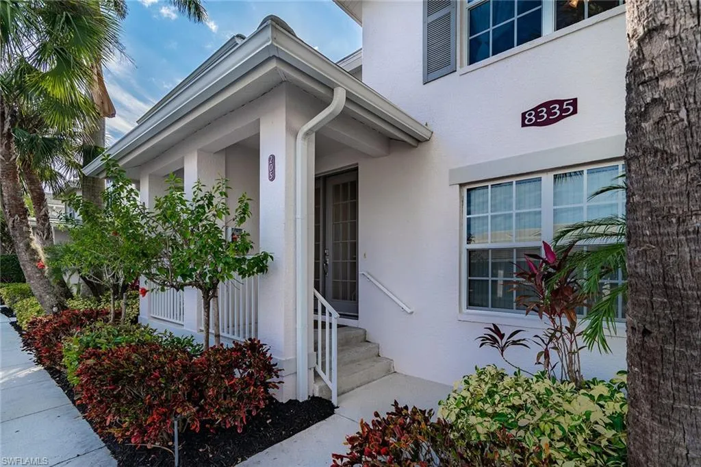 8335 Whisper Trace WAY, Naples, FL 34114,225006265