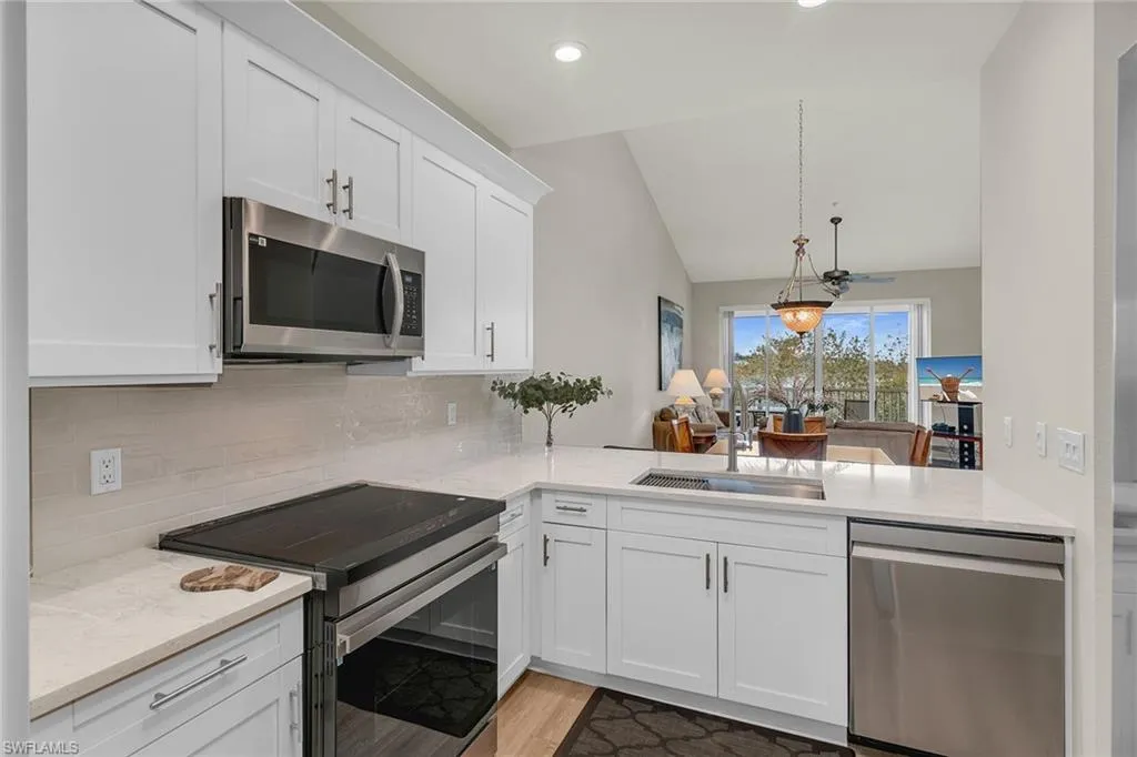 8335 Whisper Trace WAY, Naples, FL 34114,225006265