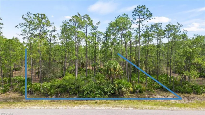 1314  Dayton  AVE, Lehigh Acres, FL 33972