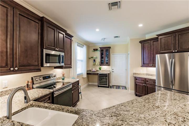 TIME TO CALL FAMILY & FRIENDS & START COOKING IN YOUR AMAZING KITCHEN! EVERYONE IS SURE TO BE IMPRESSED!