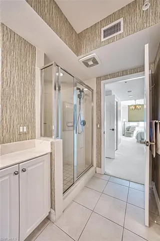 Primary_ensuite_bath