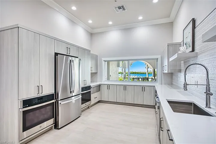 Newly Renovated Clubhouse Kitchen