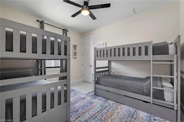 Bedroom with ceiling fan