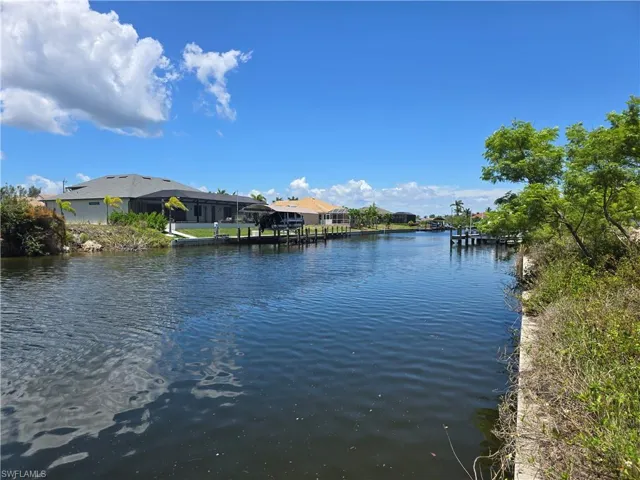 1014 Nw 38th Pl, Cape Coral Fl 33993
