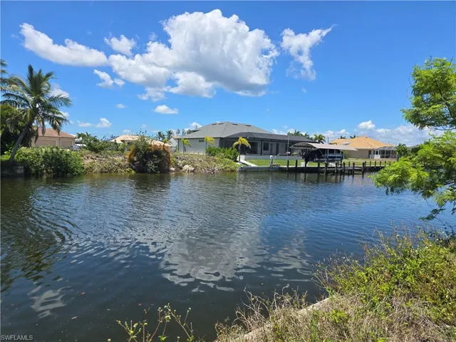 1014 Nw 38th Pl, Cape Coral Fl 33993