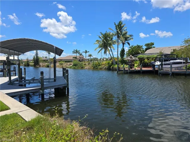 1014 Nw 38th Pl, Cape Coral Fl 33993