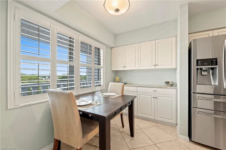 Breakfast nook
