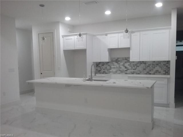 1107  Michael  AVE, LEHIGH ACRES, FL 33936