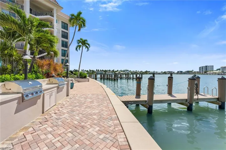 Docks and Boat Slips for annual lease