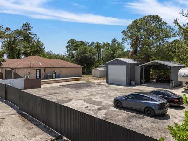 2609 19th St W, Lehigh Acres Fl 33971