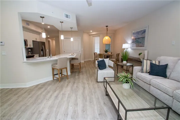 268  Indies Dr  , Naples, FL 34114