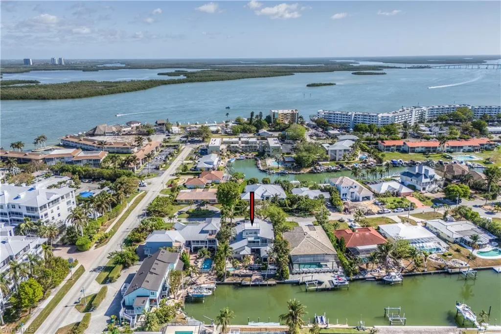 1154 Vernon PL, Marco Island, FL 34145,225063466