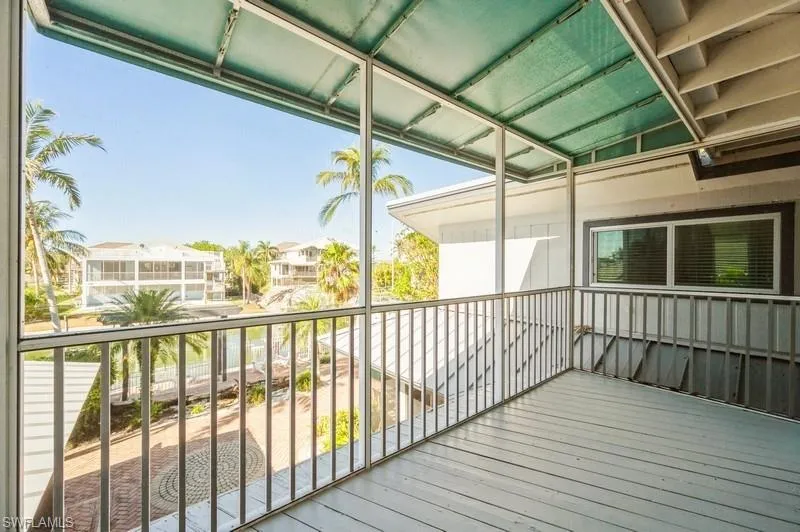 1154 Vernon PL, Marco Island, FL 34145,225063466