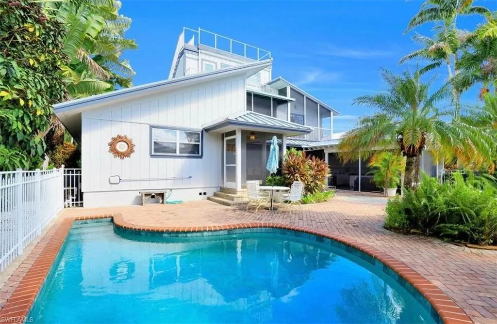 1154 Vernon PL, Marco Island, FL 34145,225063466