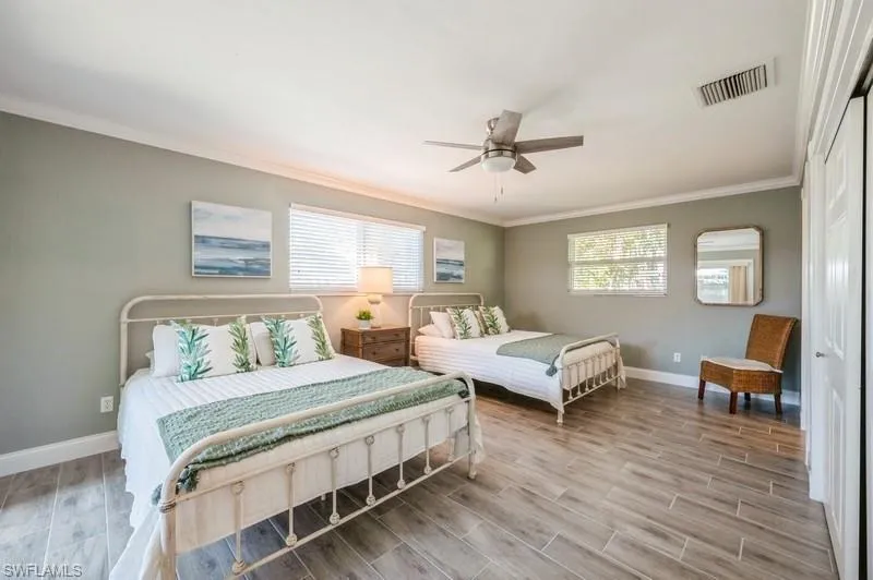 1154 Vernon PL, Marco Island, FL 34145,225063466