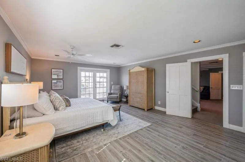 1154 Vernon PL, Marco Island, FL 34145,225063466