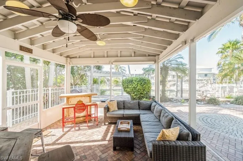 1154 Vernon PL, Marco Island, FL 34145,225063466