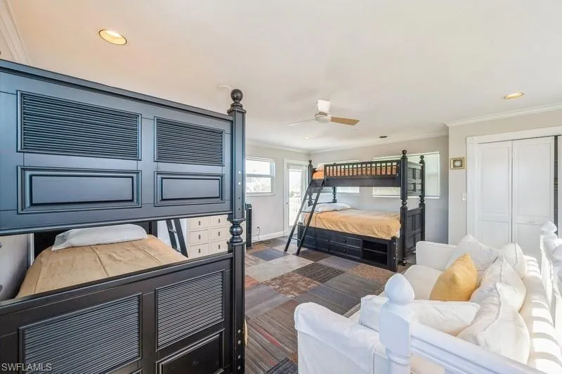 1154 Vernon PL, Marco Island, FL 34145,225063466