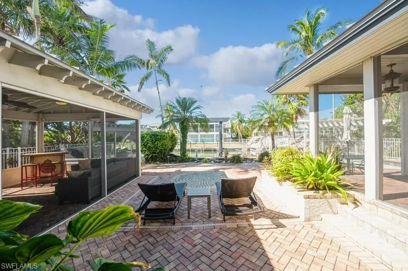 1154 Vernon PL, Marco Island, FL 34145,225063466