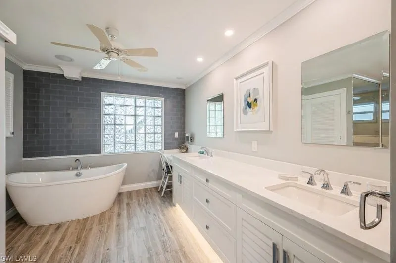 1154 Vernon PL, Marco Island, FL 34145,225063466