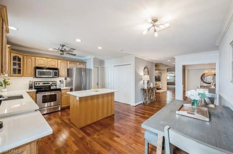 1154 Vernon PL, Marco Island, FL 34145,225063466