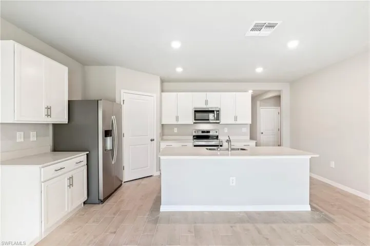 9016 Lawn Ct, Labelle, Florida 33935