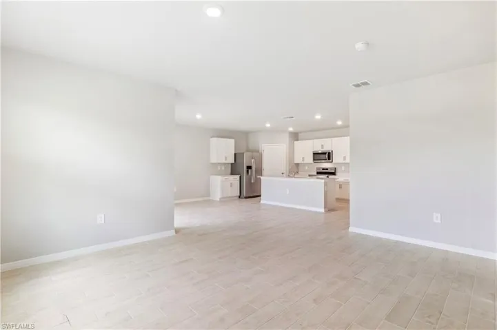 9016 Lawn Ct, Labelle, Florida 33935