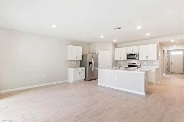 9016 Lawn Ct, Labelle, Florida 33935