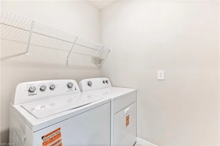 9016 Lawn Ct, Labelle, Florida 33935
