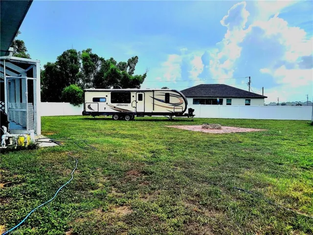 37 Nw 1st Way, Cape Coral Fl 33993