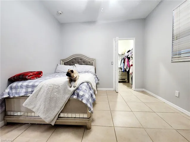 37 Nw 1st Way, Cape Coral Fl 33993