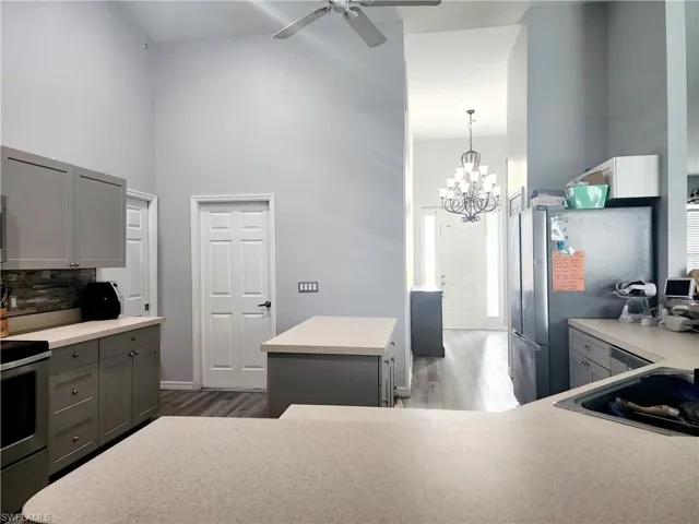 37 Nw 1st Way, Cape Coral Fl 33993