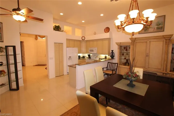 8526  Pepper Tree  WAY, Naples, FL 34114