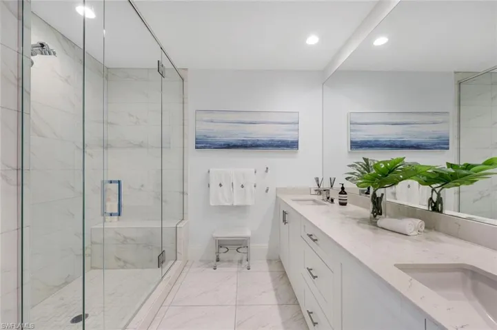 1135 3rd Ave S 303, Naples, Florida 34102