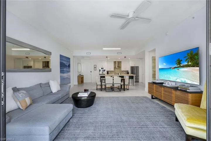 1135 3rd Ave S 303, Naples, Florida 34102
