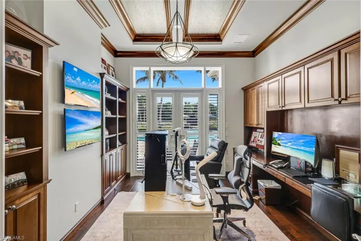 2558 Escada Ct, Naples, Florida 34109