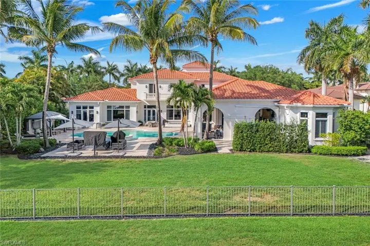 2558 Escada Ct, Naples, Florida 34109