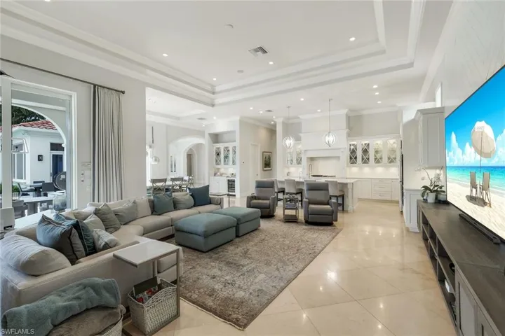 2558 Escada Ct, Naples, Florida 34109