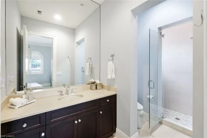 2558 Escada Ct, Naples, Florida 34109