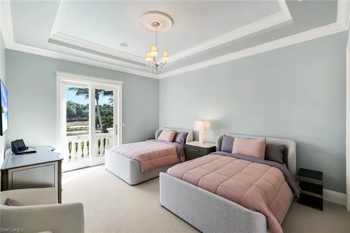 2558 Escada Ct, Naples, Florida 34109