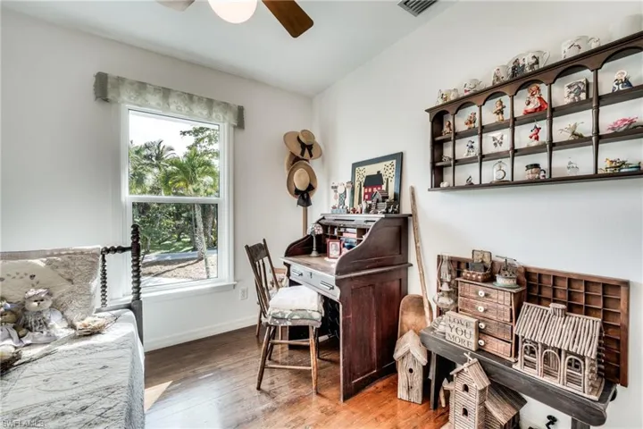 13450 Coral Dr, Fort Myers Fl 33908