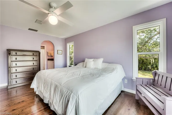 13450 Coral Dr, Fort Myers Fl 33908