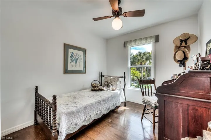 13450 Coral Dr, Fort Myers Fl 33908